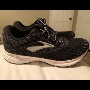 Brooks Revel 3 women’s